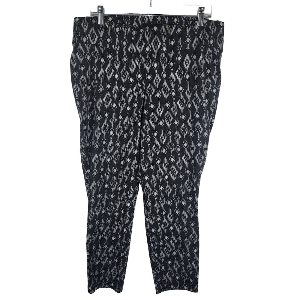 Torrid Black White Aztec Design Ankle Skinny Ponte Dress Pant 2 - 2X